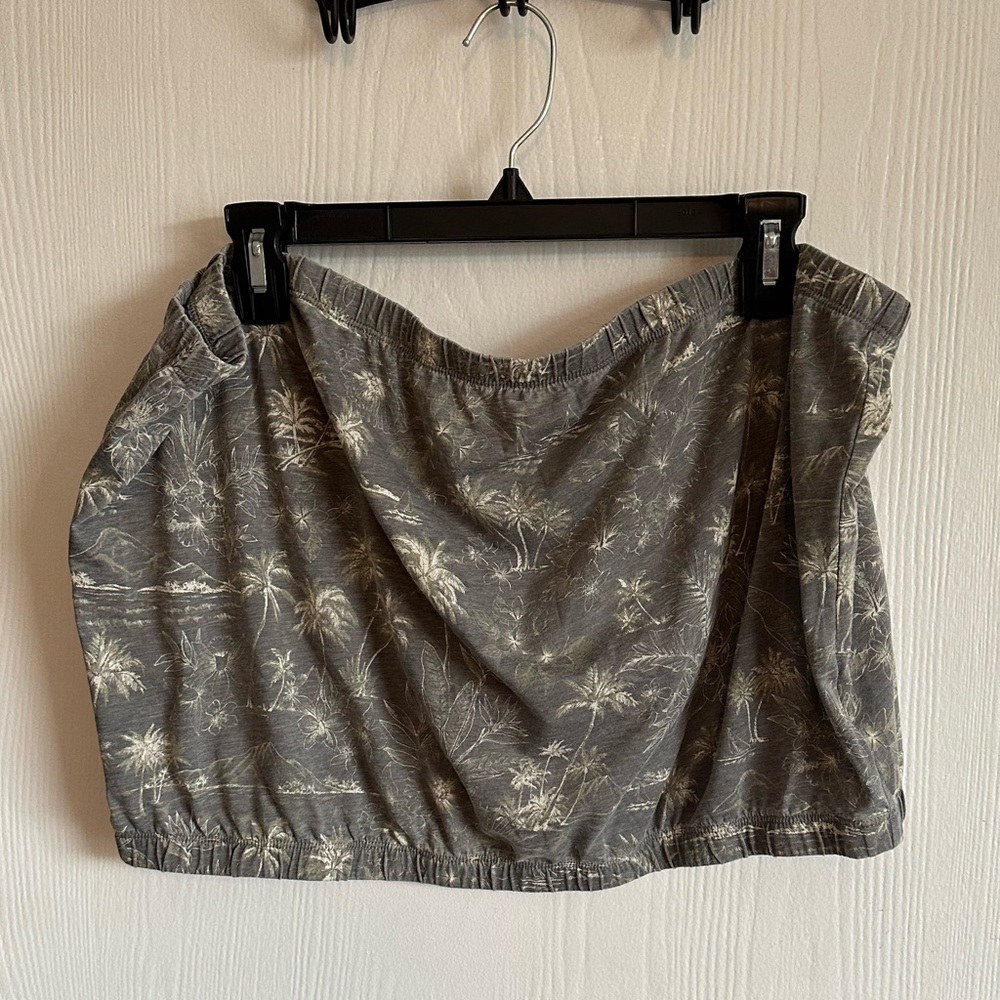 NWT American eagle cropped bandeau top. Size XXL